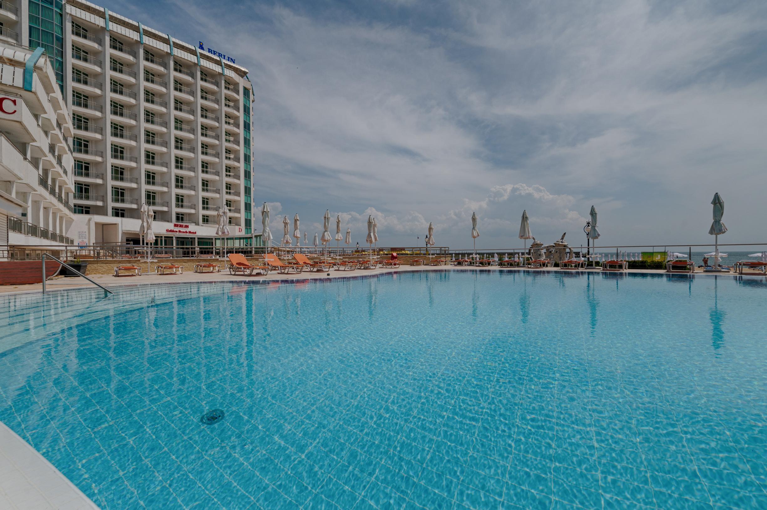 Berlin Golden Beach Hotel Golden Sands Exterior photo