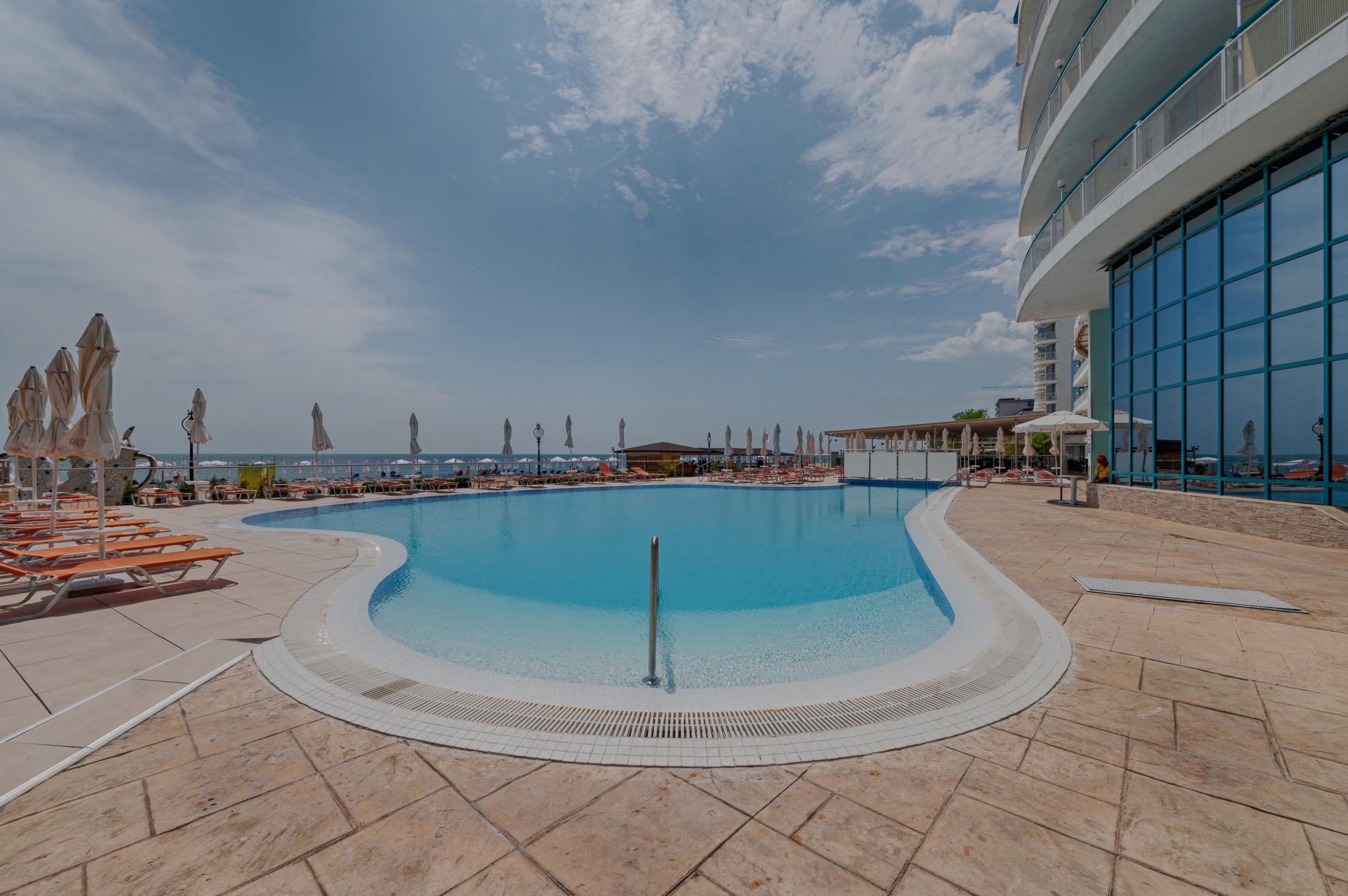 Berlin Golden Beach Hotel Golden Sands Exterior photo